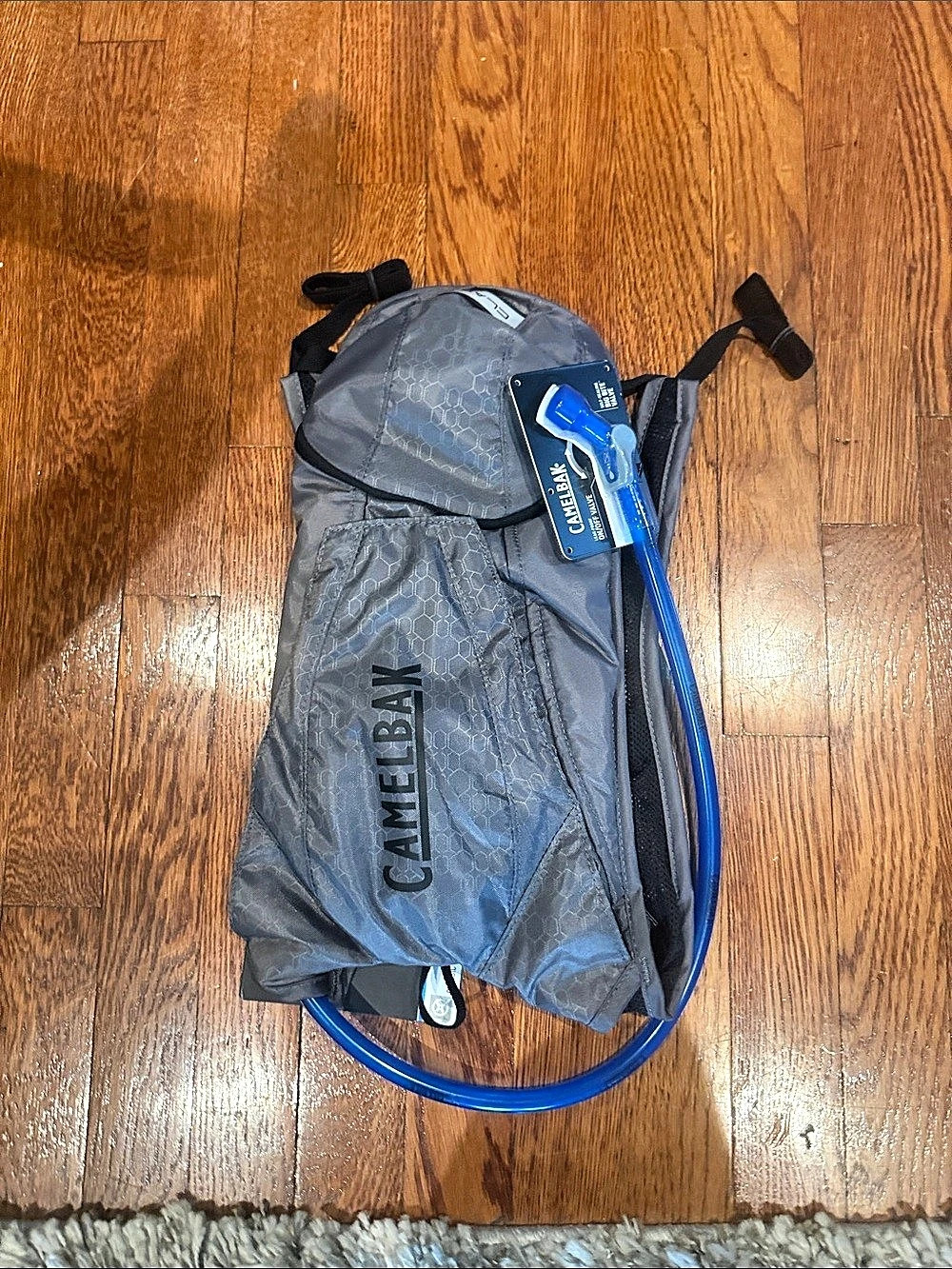 CamelBak Classic 2.5L 85 oz Hydration Backpack Gray & Blue
